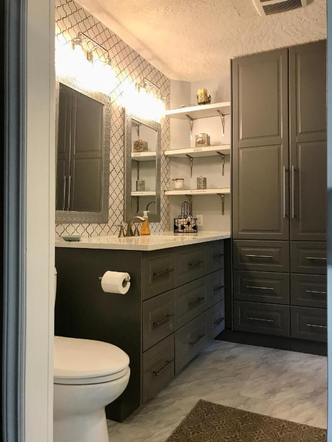 Little Bear Garden View Suites-Hummingbird Royston Экстерьер фото